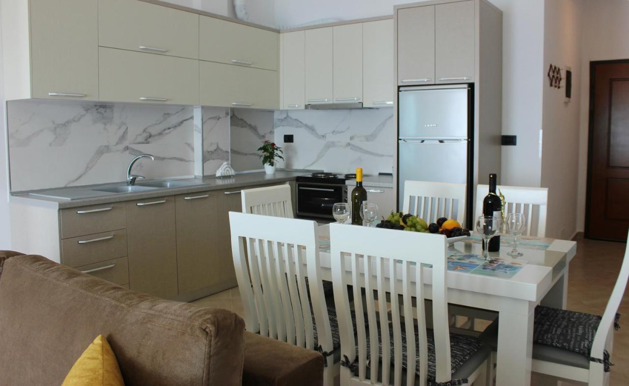 Apartament Sunny Apts Saranda Zewnętrze zdjęcie